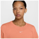 Nike Γυναικεία κοντομάνικη μπλούζα Sportswear Essentials Nike Γυναικεία κοντομάνικη μπλούζα Sportswear Essentials